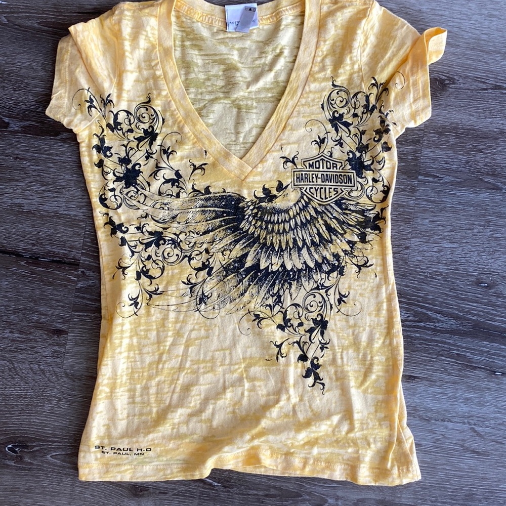 Harley Davidson yellow size medium women’s T-shirt with rhinestones on the front